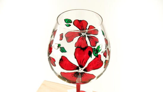 Чаша Червени Цветя 670ml