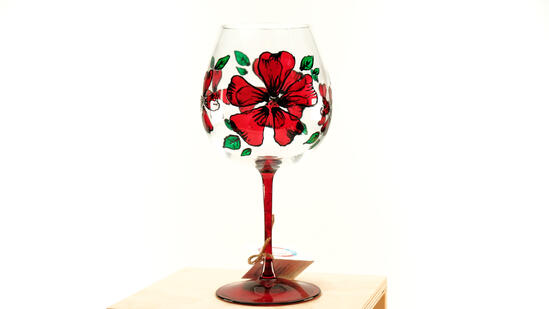 Чаша Червени Цветя 670ml